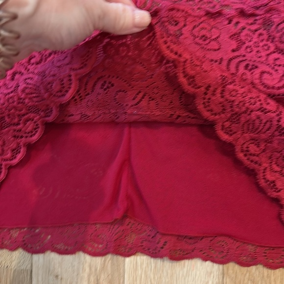 Free People Lace Top Stretchy Red Crop Brami Size Large - Picture 4 of 6